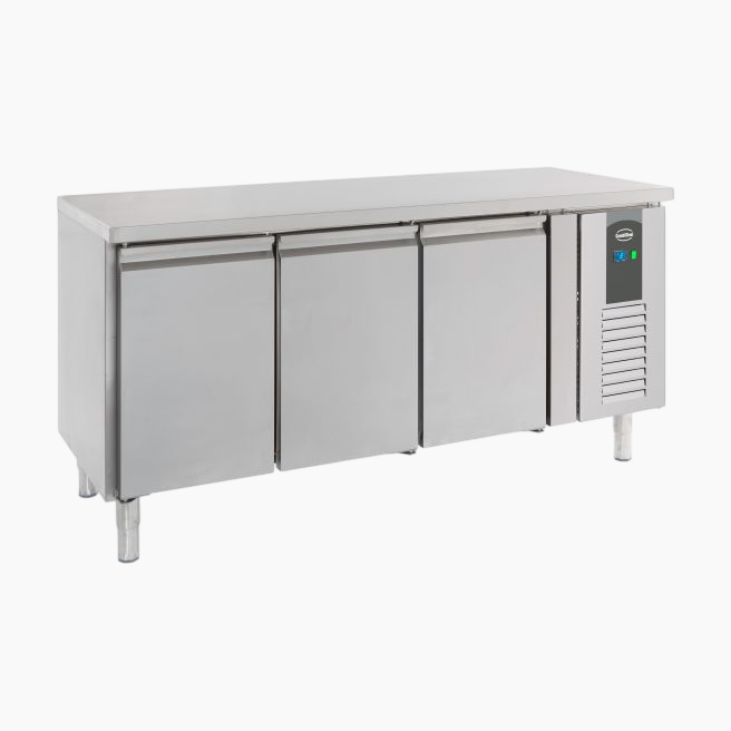 Freezer Counter – 3 Doors