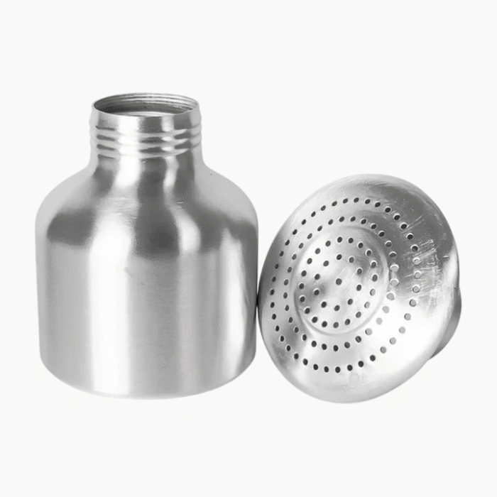 Salt Shaker / Aluminium - Plastic