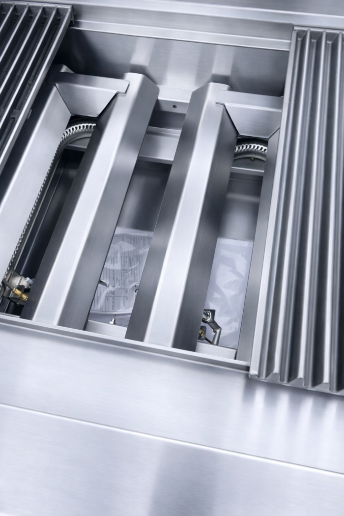 3-Burner Commercial Gas BBQ Grill & Griddle Chargrill